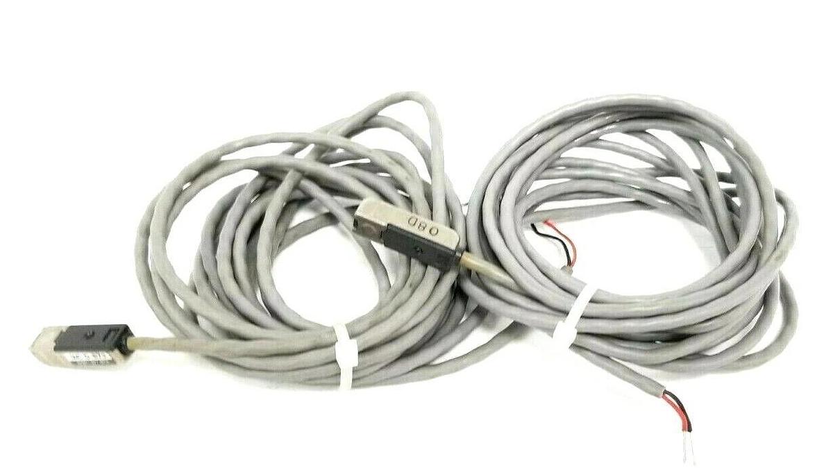 Used LOT OF 2 SMC D-B77 REED SWITCHES SOLID STATE 2WIRE DB77
