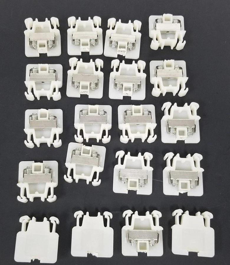 Used LOT OF 20 NEW ALLEN BRADLEY 1492-CA AUX. CONTACTS 1492CA