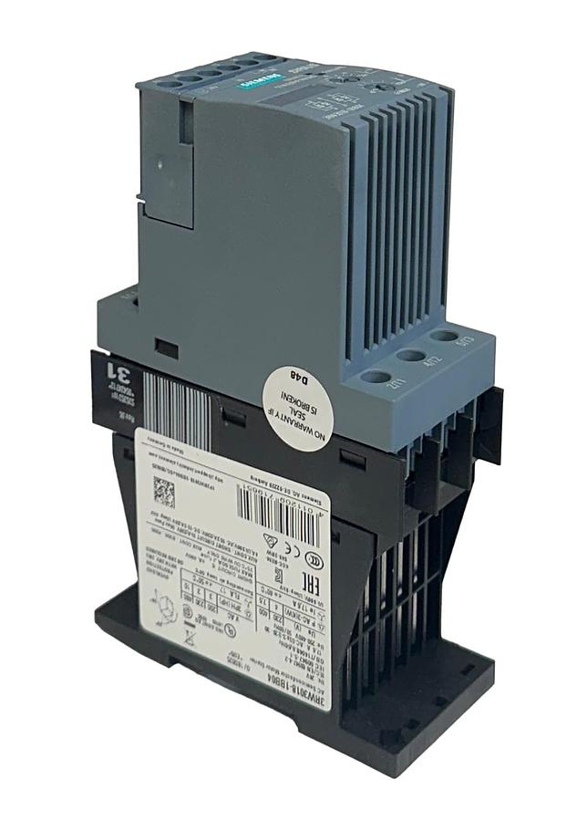 Used SIEMENS 3RW3018-1BB04 / 3RW30181BB04 SIRIUS SOFT STARTER 200-480VAC 17.6A NSMP
