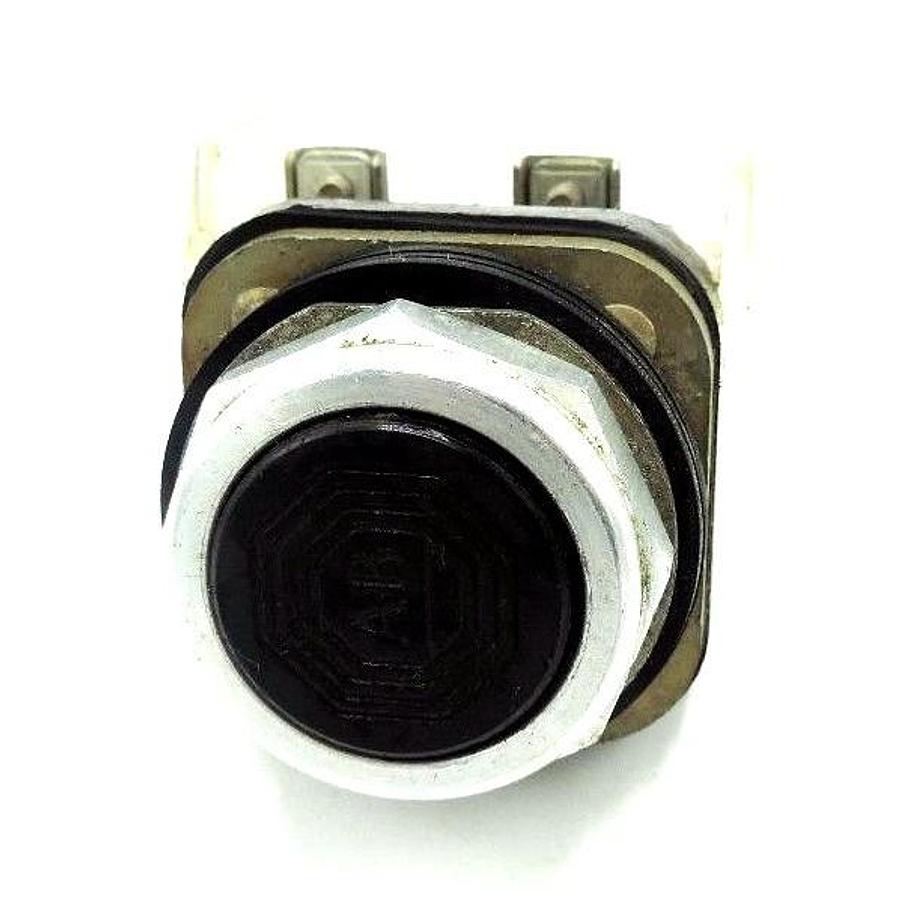 Used ALLEN BRADLEY 800T-A PUSHBUTTON 800TA, SER. N W/ 800T-XD1 SER. C CONTACT BLOCK