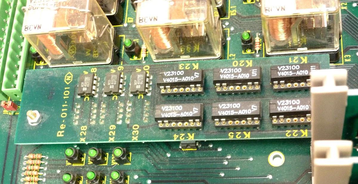 AUSGANGSSTUFE LOGIK 6 ACHSEN CONTROL BOARD NEW