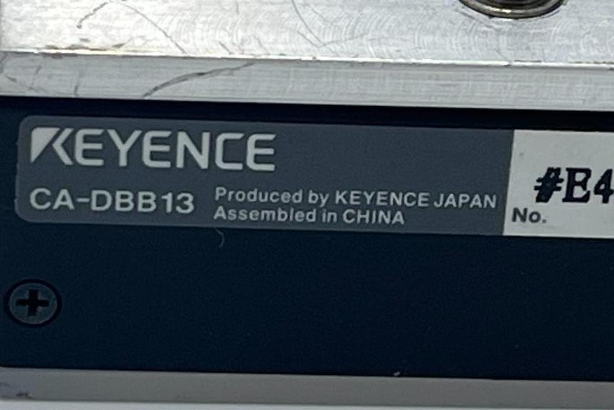 Used Keyence CA-DBB13 Blue LED Bar Light, OP-42282 Diffuser Plate, 1/2" ram ball