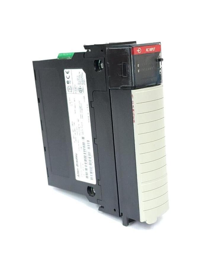 Used ALLEN BRADLEY 1756-IA16/A CONTROLLOGIX INPUT MODULE CAT REV. H01 F/W: 3.2