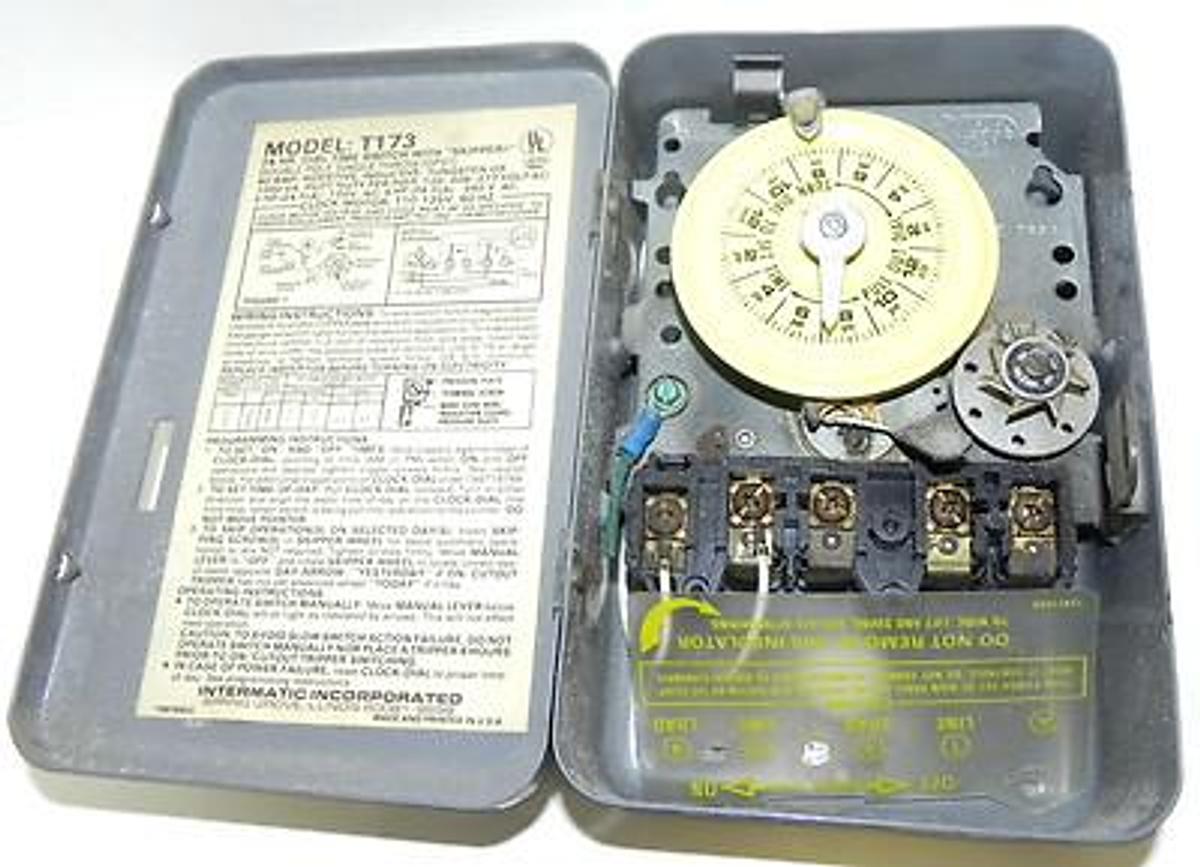 Used INTERMATIC T173 24 HOUR DIAL TIME SWITCH