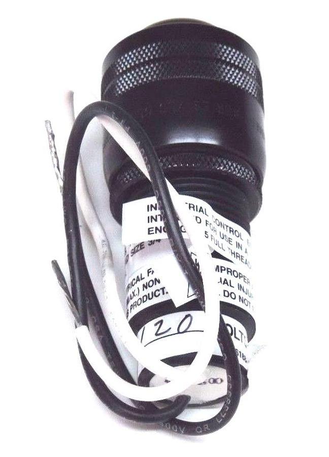 Used NIB ADALET XLSA EXPLOSION PROOF PILOT LIGHT 6W, 120V, 6S6 LAMP