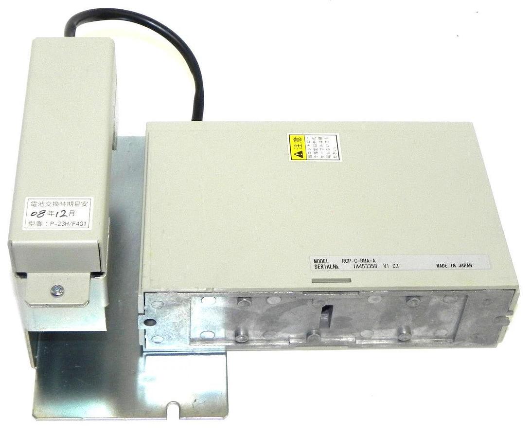 Used IAI ROBO CYLINDER RCP-C-RMA-A ACTUATOR CONTROLLER RMAAL-100 V1 W/ BATTERY PACK