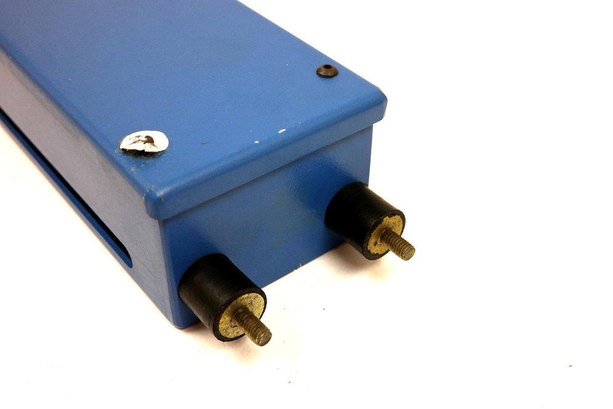 Used TRIAD CONTROLS TR-36-2F-AU 36" 24VDC LIGHT CURTAIN EMITTER TR362FAU REPAIRED