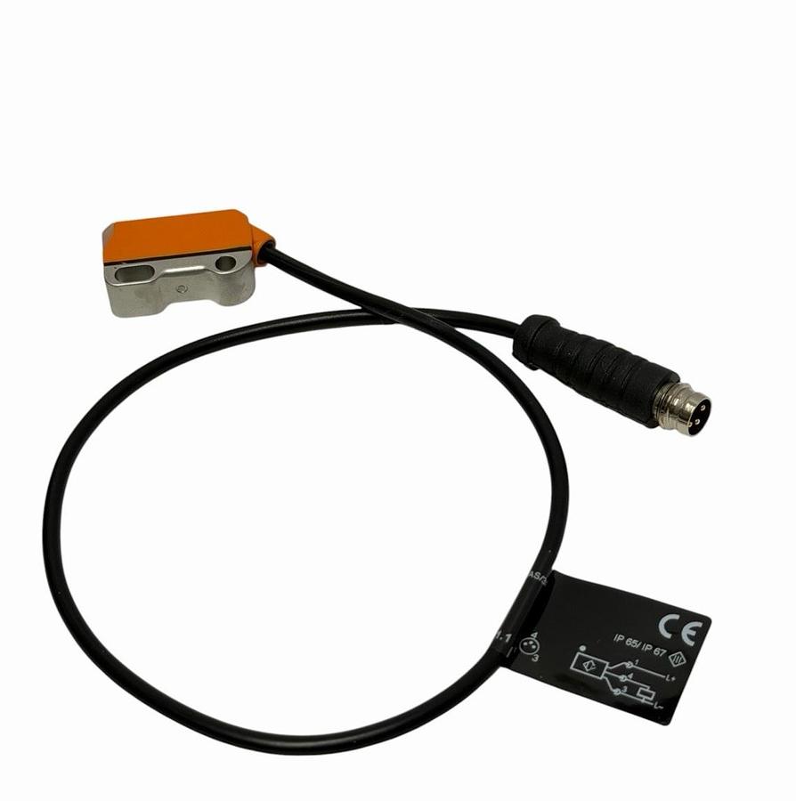 Used NEW IFM O8H-HPKG/IO-LINK/0,30M/AS/3P DIFFUSE REFLECTION SENSOR O8H202