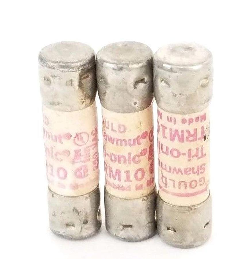 Used LOT OF 3 GOULD SHAWMUT TRM10 TRI-ONIC FUSES TRM-10