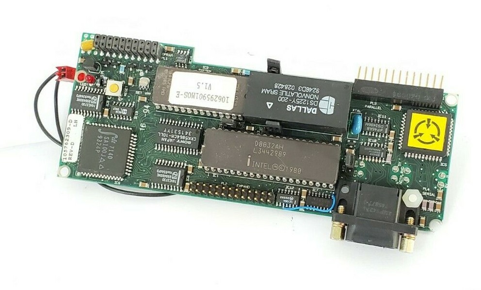 Used NEW BOSTON FINCOR 105762309-D INTERFACE BOARD REV. D LN 106295901M0S-E V: 1.5