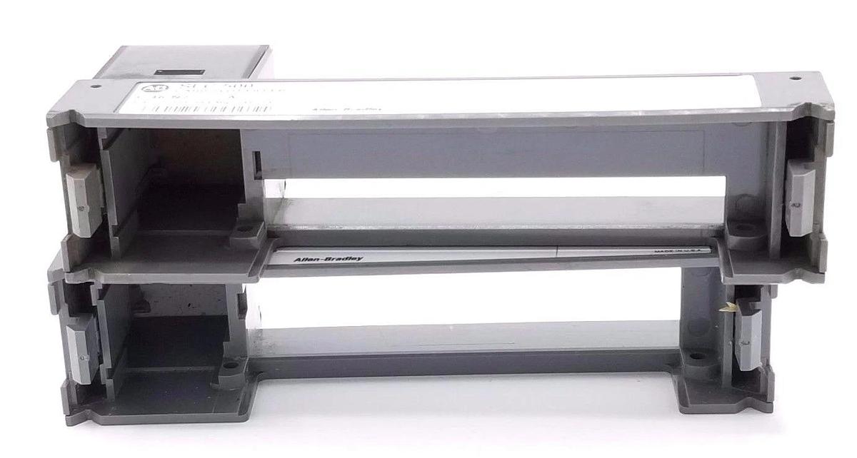 Used ALLEN BRADLEY 1746-N2 CARD SLOT FILLER 1746N2, SER. A