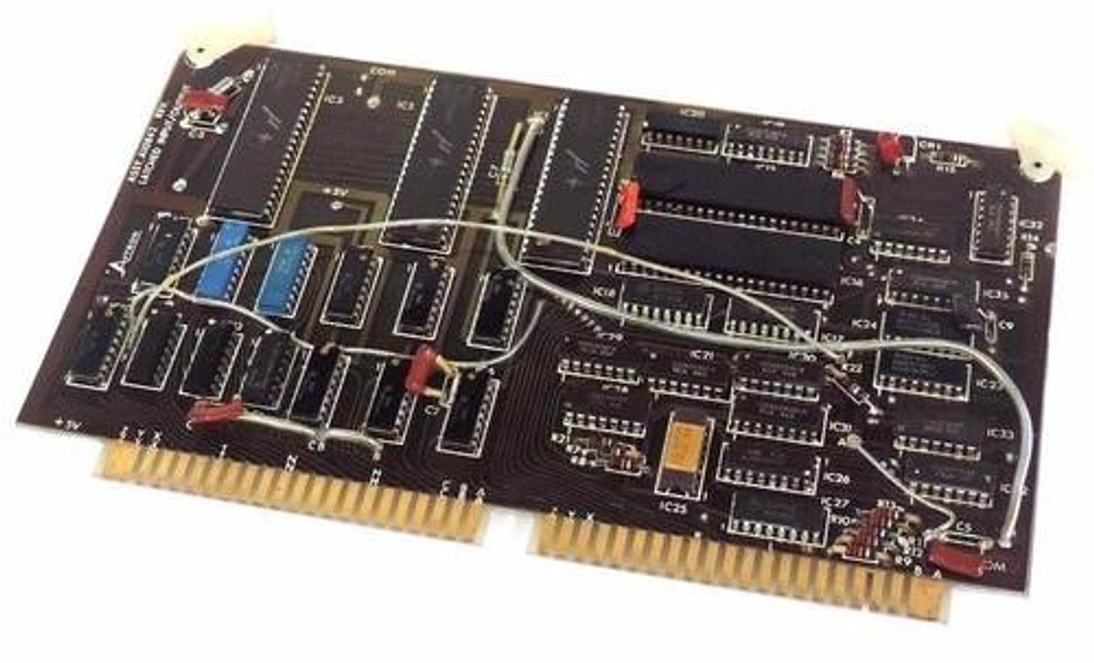 Used AVTRON A10842 LATCHED INPUT/OUTPUT MODULE REV C