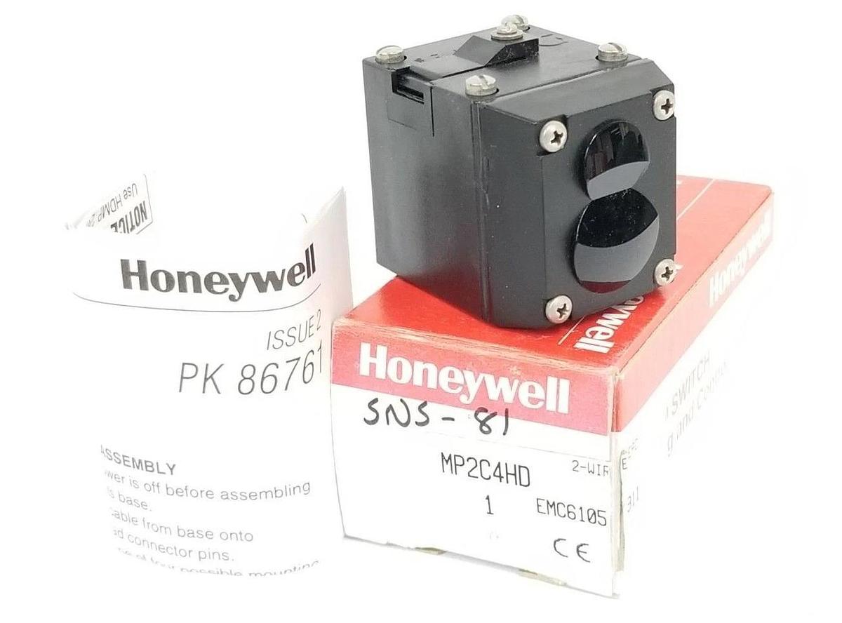 Used NIB HONEYWELL MICRO SWITCH MP2C4HD CONVERGENT BEAM 4.0IN. RANGE 2-WIRE HEAD