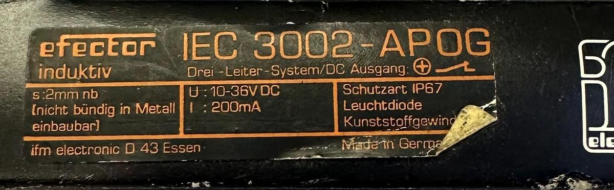 Used NEW IFM EFECTOR IEC 3002-APOG / IEC3002APOG INDUCTIVE SENSOR 200mA 2mm IE5103