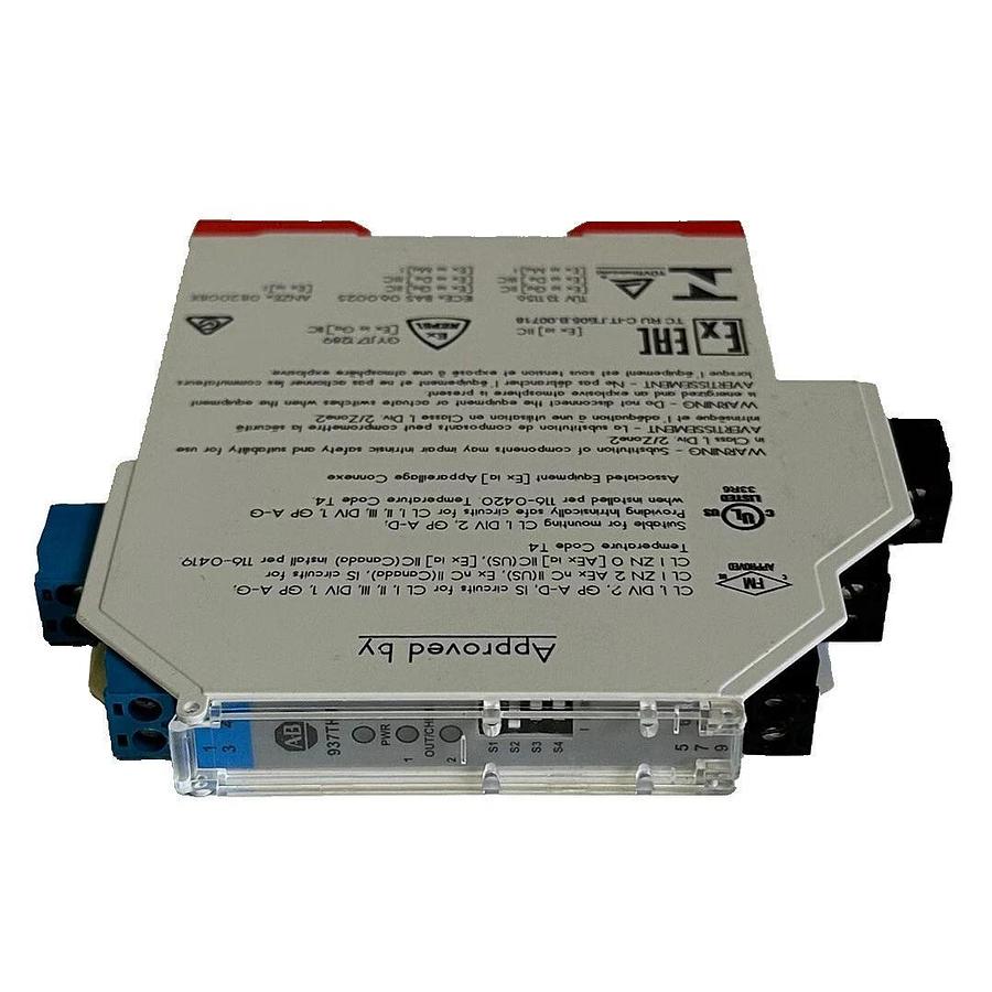 Used ALLEN BRADLEY 937TH-DISAR-DC2 /A INTRINSIC SWITCH AMPLIFIER 24Vdc 2-CHNL
