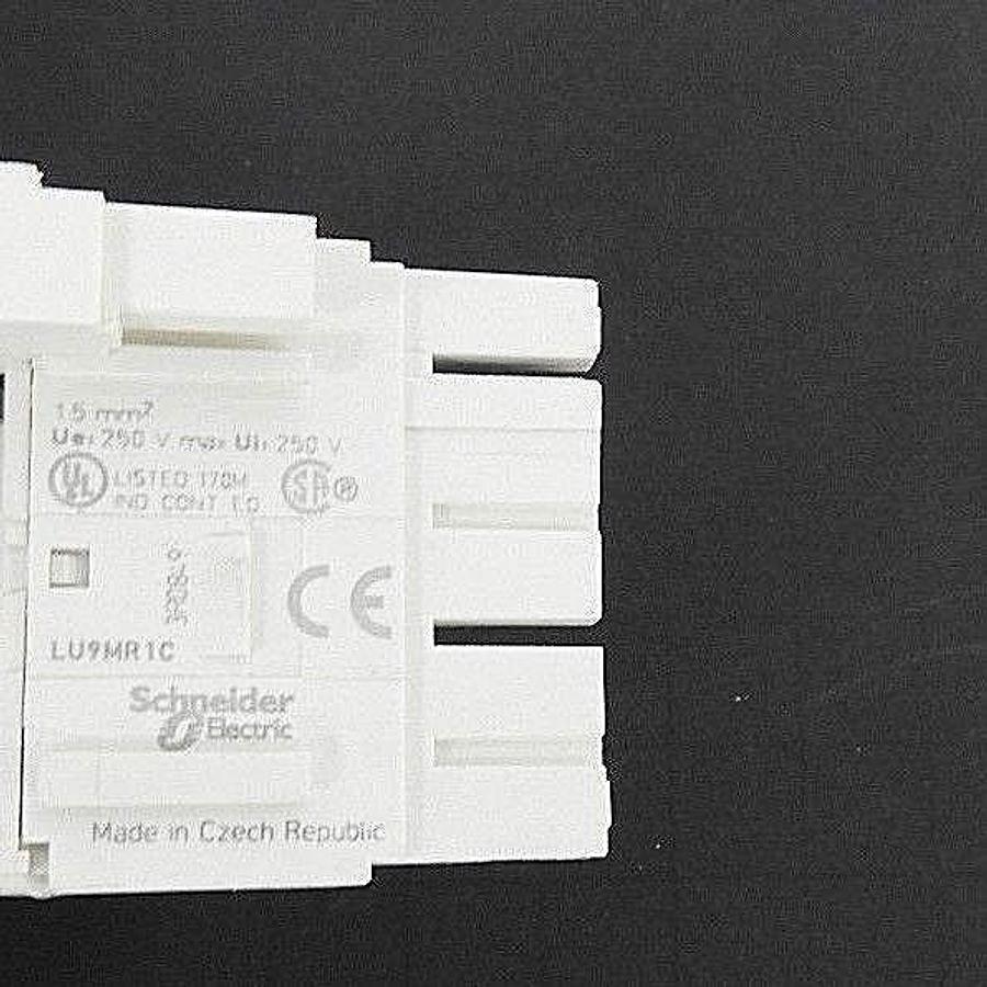 Used SCHNEIDER ELECTRIC LU9MR1C REV.PREWIRING CONNECTOR