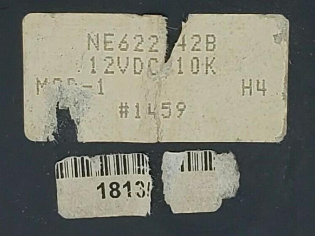 Used GOODMAN NE622.42B LENGTH CONTROL102 DIGITAL DISPLAY 12VDC 10K (DAMAGED BUTTON)