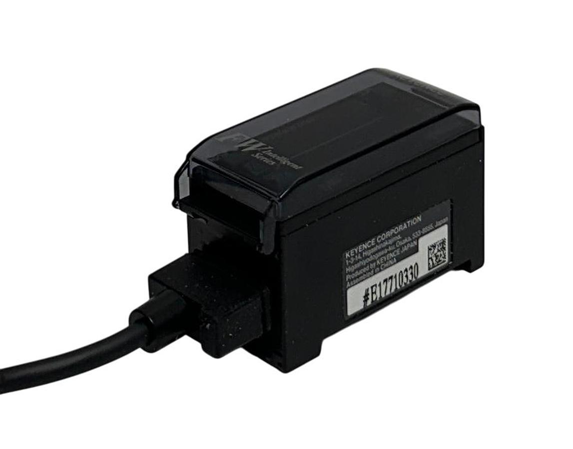 Used KEYENCE FW-V20P / FWV20P Intelligent Series AMPLIFIER PNP SENSOR 24VDC NSNP