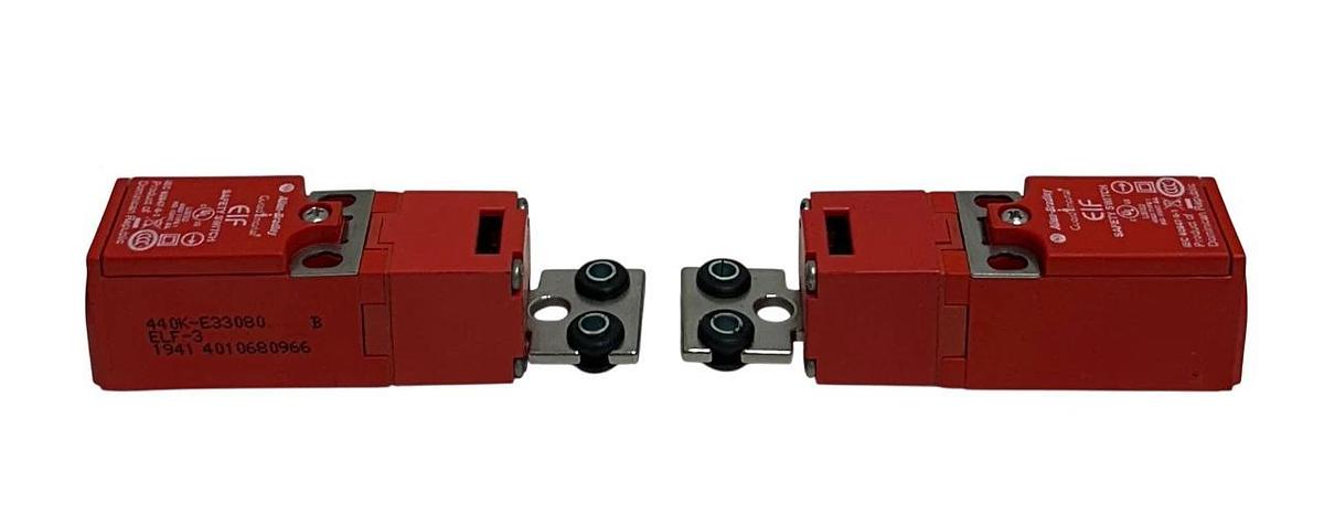 2 ALLEN BRADLEY 440K-E33080 /B Guardmaster ELF-3 SAFETY TONGUE SWITCHES NSNP