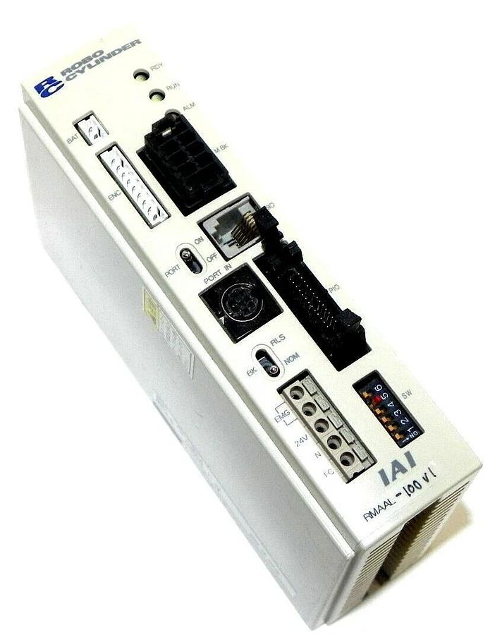 Used IAI ROBO CYLINDER RCP-C-RMA-A ACTUATOR CONTROLLER RMAAL-100 V1 W/ BATTERY PACK
