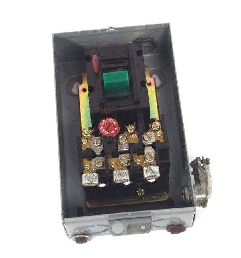 Used WESTINGHOUSE B100M1C MANUAL MOTOR STARTER SIZE M-1 W/ B100S1C ENCLOSURE