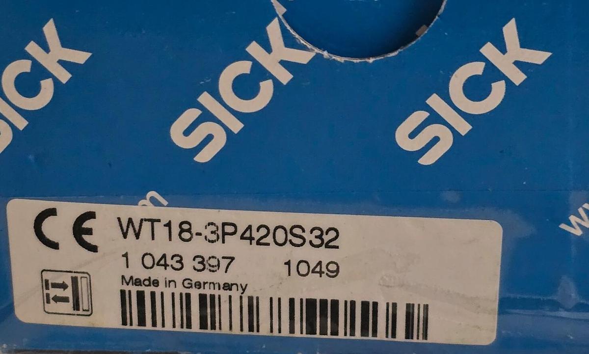 SICK WT18-3P420S32 - 1043397 W18-3 PHOTOELECTRIC PROXIMITY SENSOR 870nm NSMP