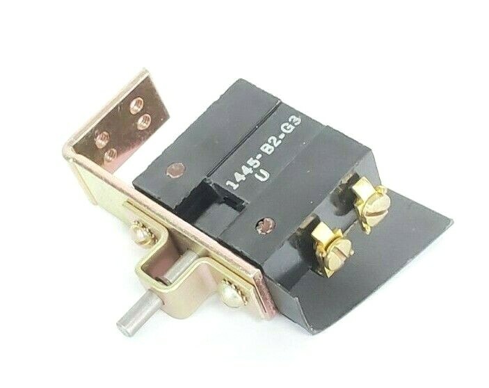 Used SQUARE D 1445-B2-G3 LIMIT SWITCH 1445B2G3