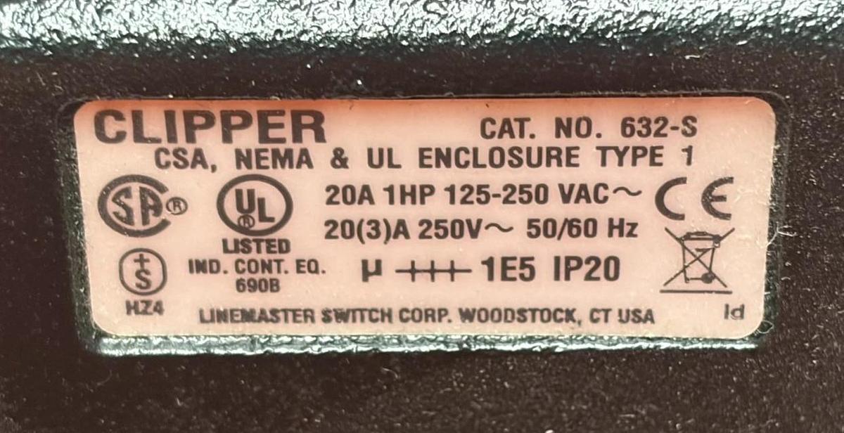Linemaster 522-B14 Full Guard Foot Switch Clipper 632-S 20A 1HP 125-250V Wired