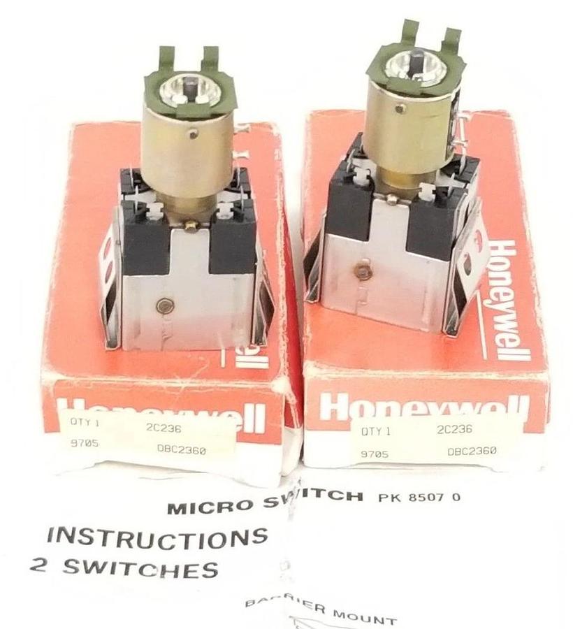 Used LOT OF 2 NIB HONEYWELL 2C236 PUSHBUTTON SWITCH HOUSINGS 9705 DBC2360 SER. 2