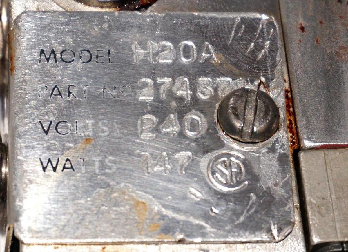 Used NORDSON 274373A HEAD MODEL: H20A 240V 147W