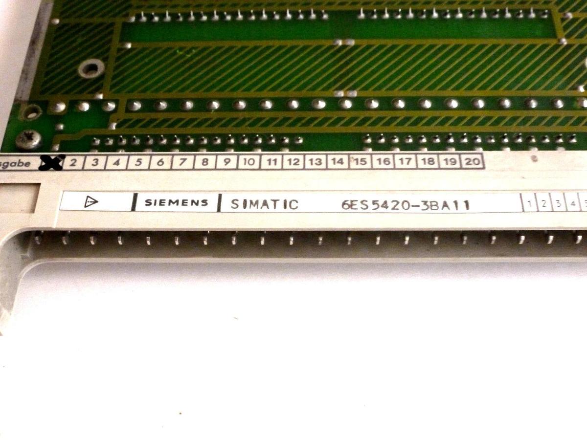 Used SIEMENS 6ES5420-3BA11 SIMATIC S5 INPUT BOARD 6ES54203BA11