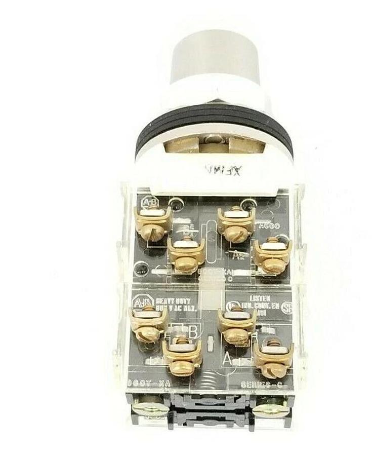 NIB ALLEN BRADLEY 800T-J42KE7BBNA SELECTOR SWITCH 800T-J42KE7 SER. N