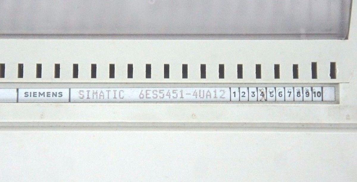 Used SIEMENS 6ES5451-4UA12 OUTPUT MODULE 6ES54514UA12