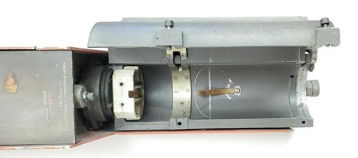 Used BRANSON SERIES 401 MODEL 401-L ULTRASONIC WELDER ACTUATOR D-120-155-007-J 401L