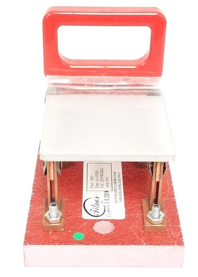 NEW FILNOR INC. CLASS: 9850 TYPE: A-1102ES FRONT KNIFE SWITCH 250VDC&AC 30A