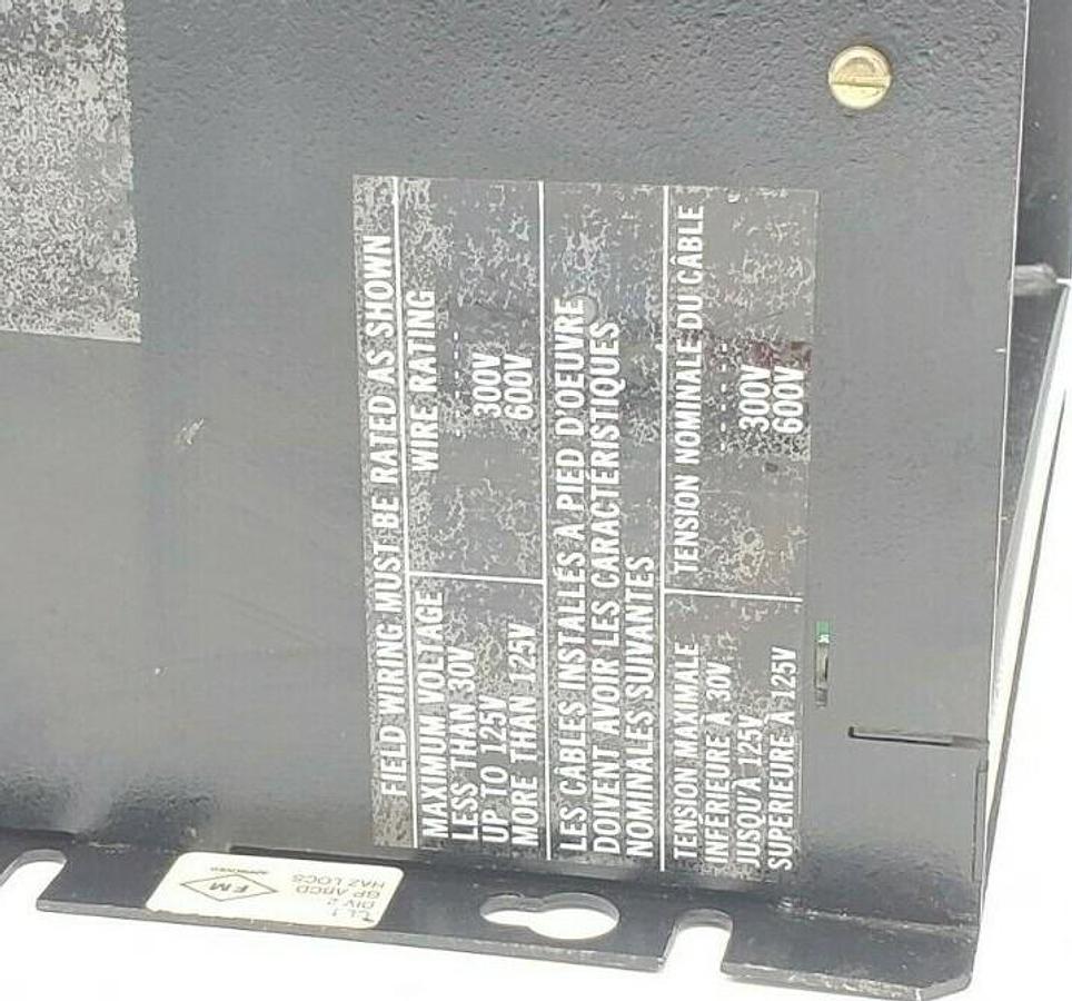 Used SQUARE D SYMAX 8030 RRK-100 SER. 03 5-SLOT REG. RACK CHASSIS ASSEMBLY 8030RRK100