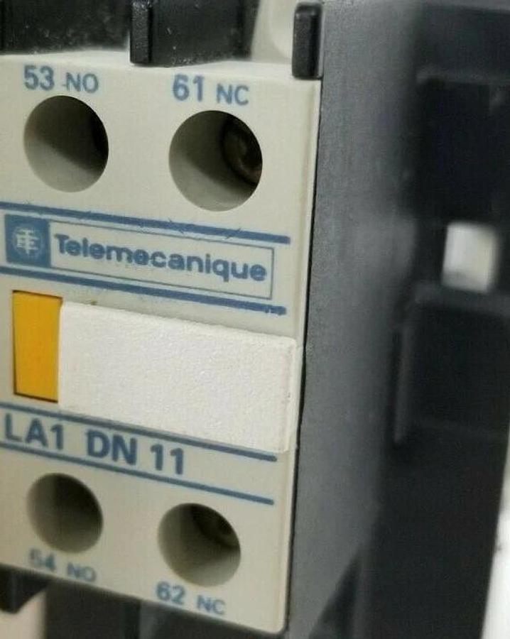 Used TELEMECANIQUE LC1-F265 CONTACTOR 265A 3P W/ LX1-FH-1272 COIL 120/127VAC LA1DN11