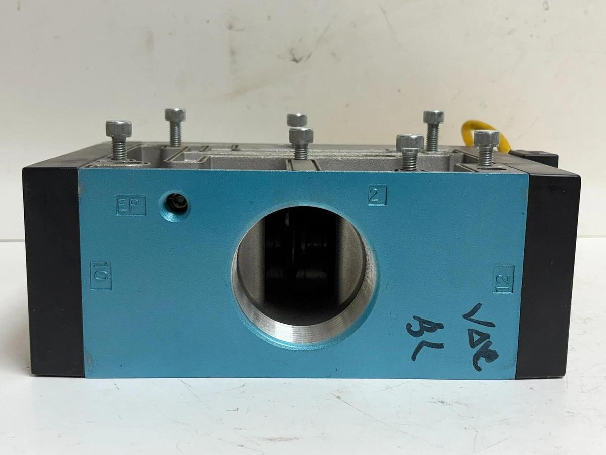 MAC ISO 3 High-Flow Valve Base Manifold Block 10-1/4"x4"x7-1/8" 2" NPT 24VDC