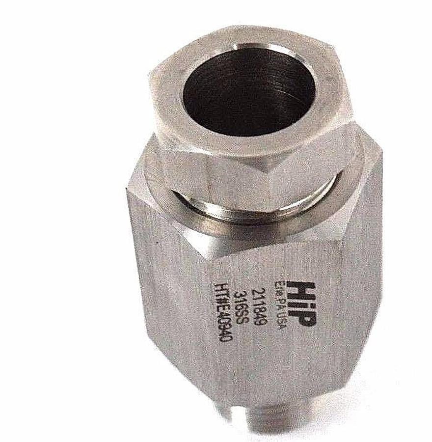 Used NEW HIP 211849 316SS HT#E40940 FITTING ADAPTER