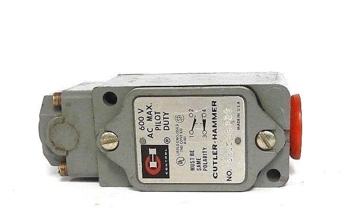 Used CUTLER-HAMMER 10316H872C LIMIT SWITCH 600V AC MAX.