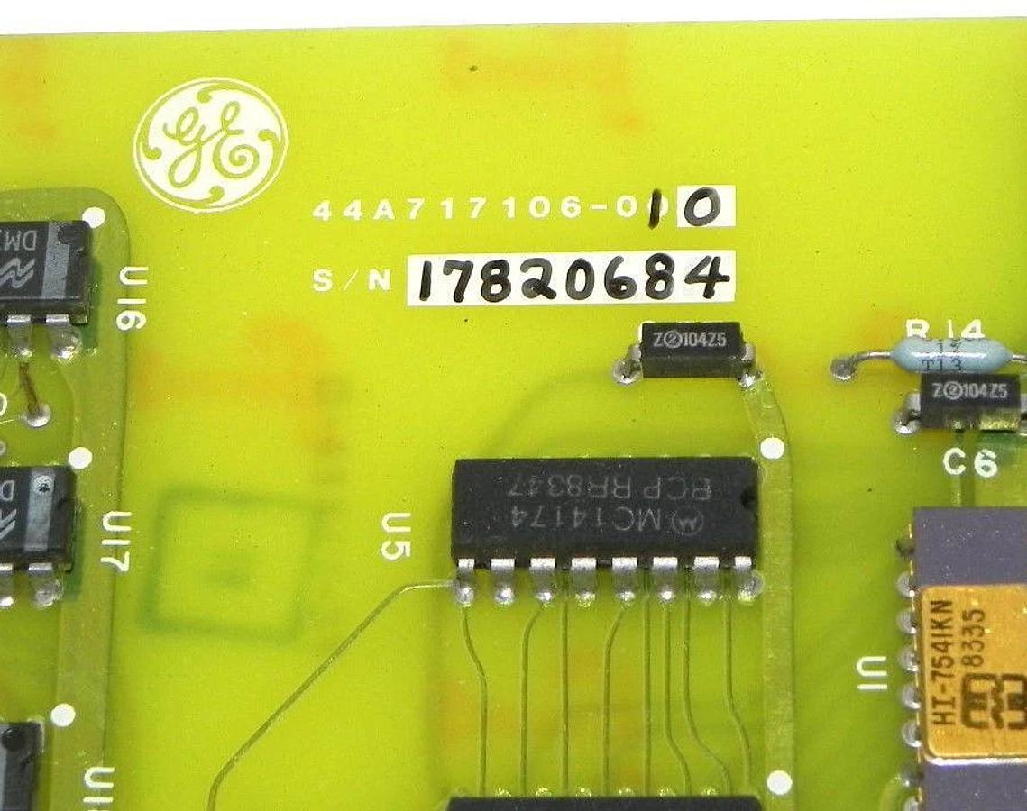 Used GE FANUC IC600YB942B OUTPUT MODULE 44A717106-010 W/ IC600FP941 FRONT COVER