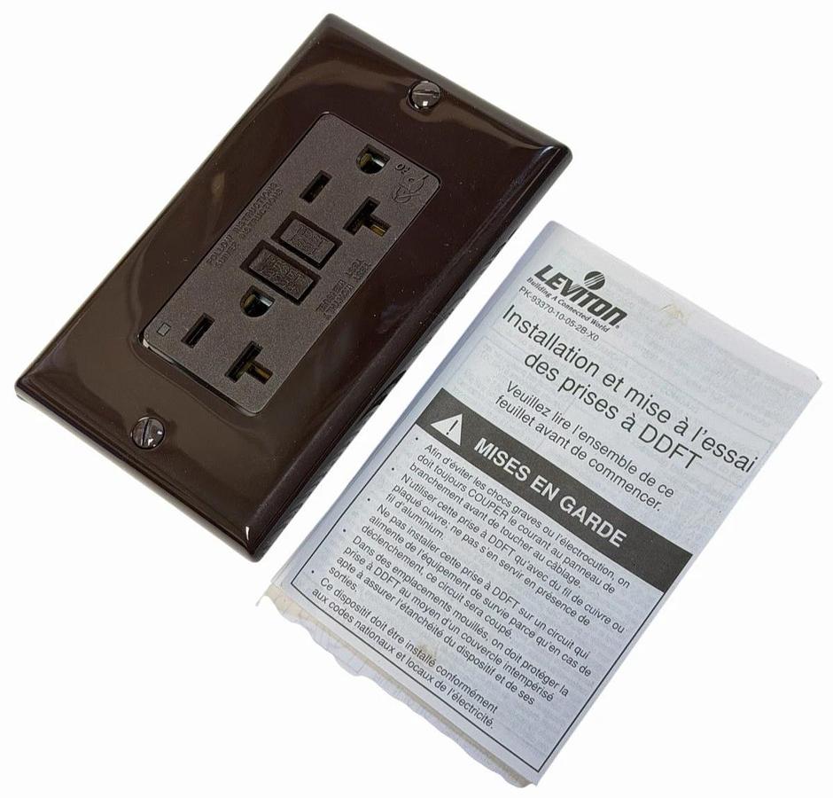 Used LOT OF 2 NIB LEVITON 7899 SMARTLOCK PRO GFCI RECEPTACLES 20A-15V BROWN