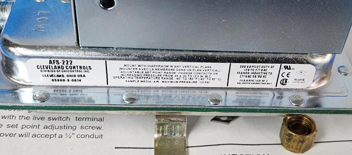 Used NIB CLEVELAND CONTROLS AFS-222-134 AIR PRESSURE SWITCH AFS222134