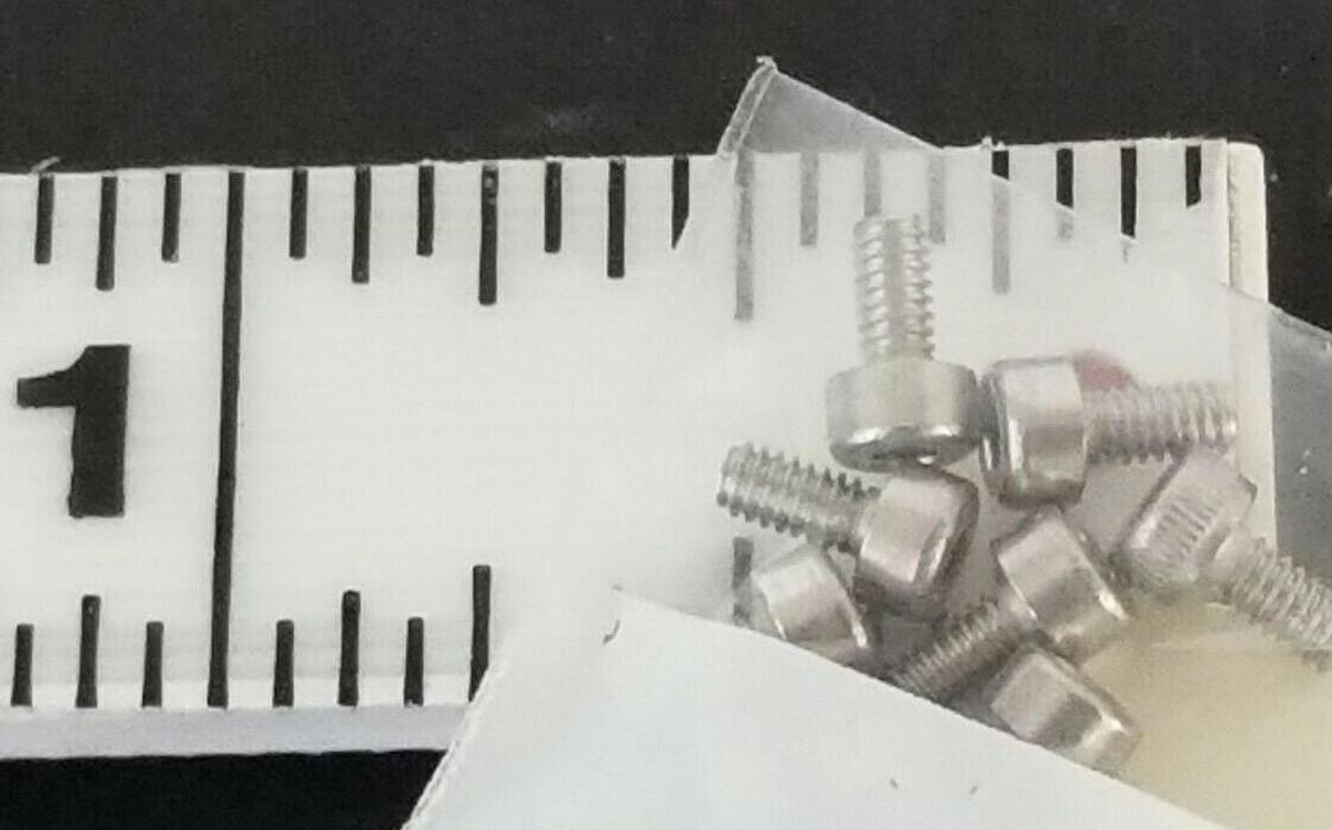 LOT OF 11 NEW WATERS 5313134 SCREWS