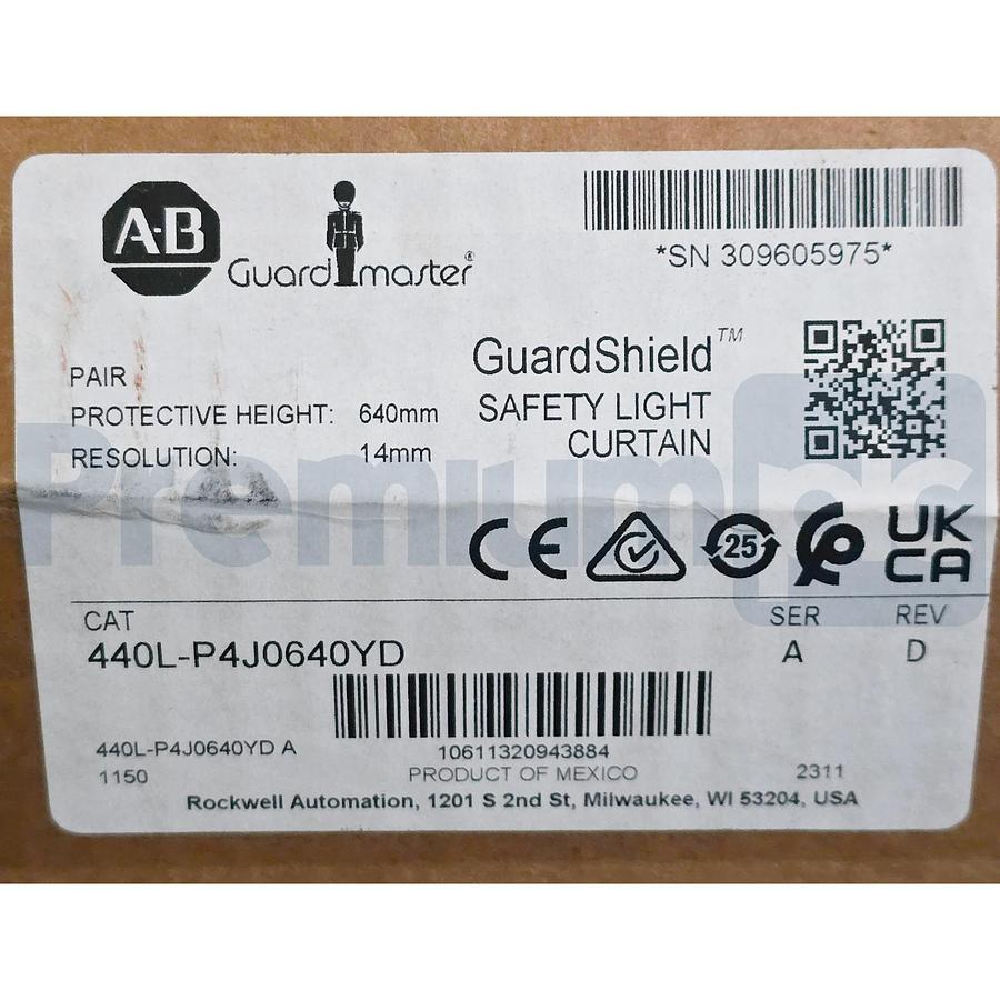 Allen-Bradley 440L-P4J0640YD /A GuardShield Safety Light Curtain Pair 640mm NSFS