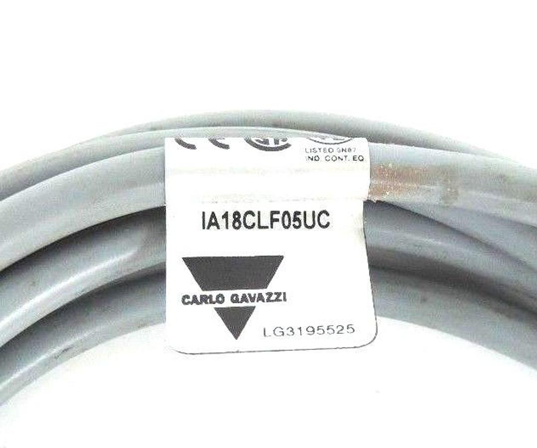 Used NEW CARLO GAVAZZI IA18CLF05UC INDUCTIVE PROXIMITY SENSOR