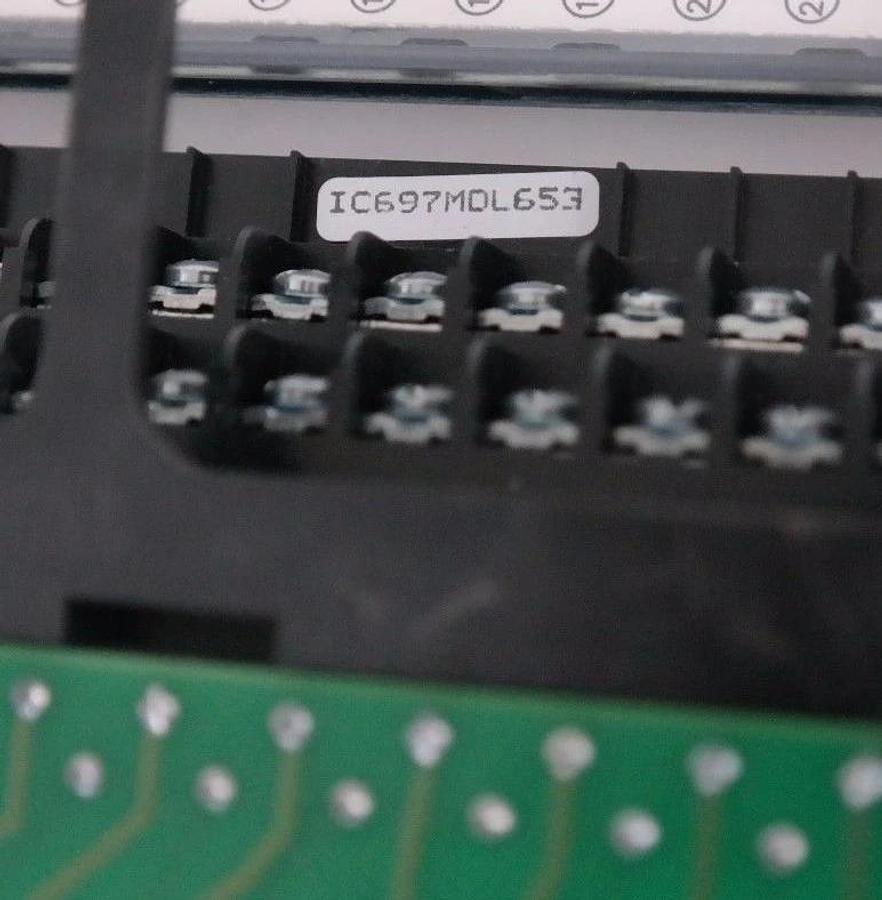 NEW GE FANUC IC697MDL653 INPUT MODULE I3C7B3, 44A731656-G01L, 24VDC