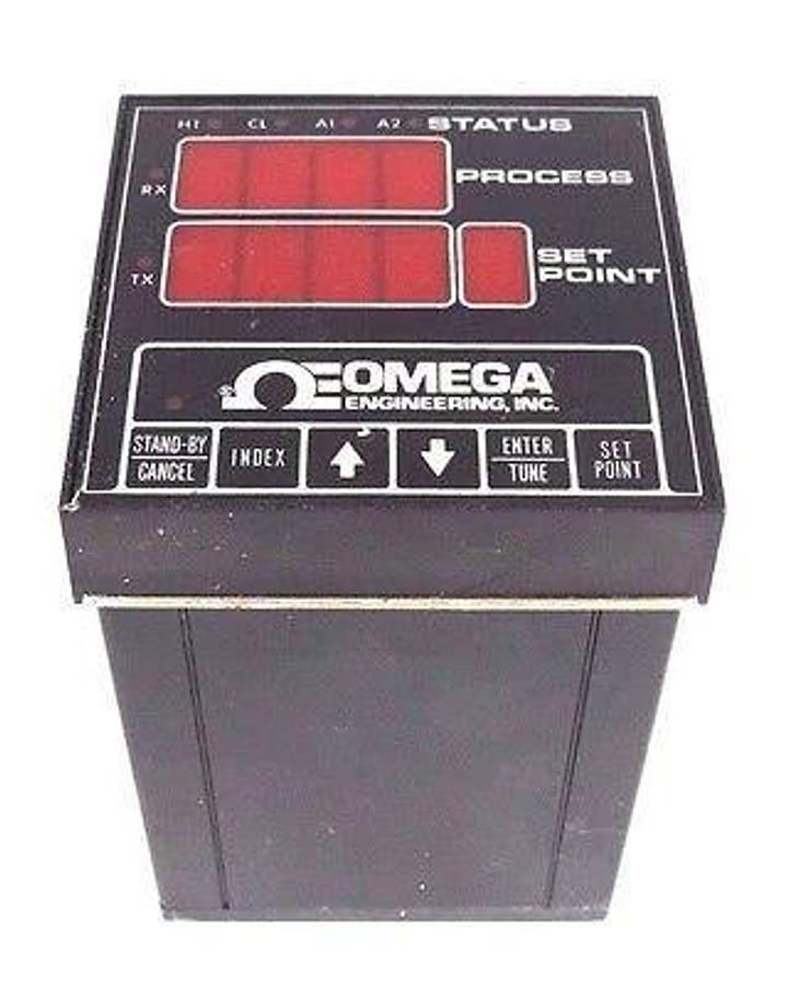 Used OMEGA CN6071A-P2 TEMPERATURE CONTROLLER 120/240VAC, 50/60HZ, 7/5A, CN6071AP2