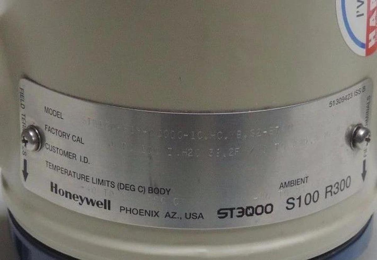 Used HONEYWELL STD120-E1H-00000-1C-HC-MB-S2-B7AN PRESSURE TRANSMITTER ST3000