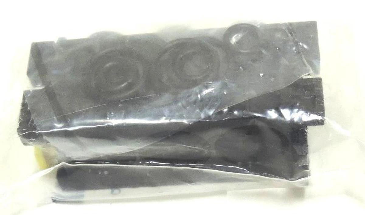 Used NEW BOSCH REXROTH P-067703-00000 VALVE BODY MANIFOLD 7877 07 W 44